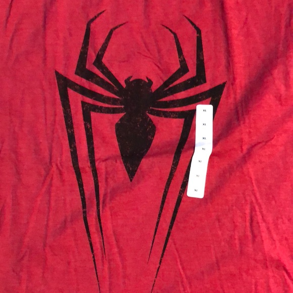Spider-Man T-Shirt - Picture 3 of 3